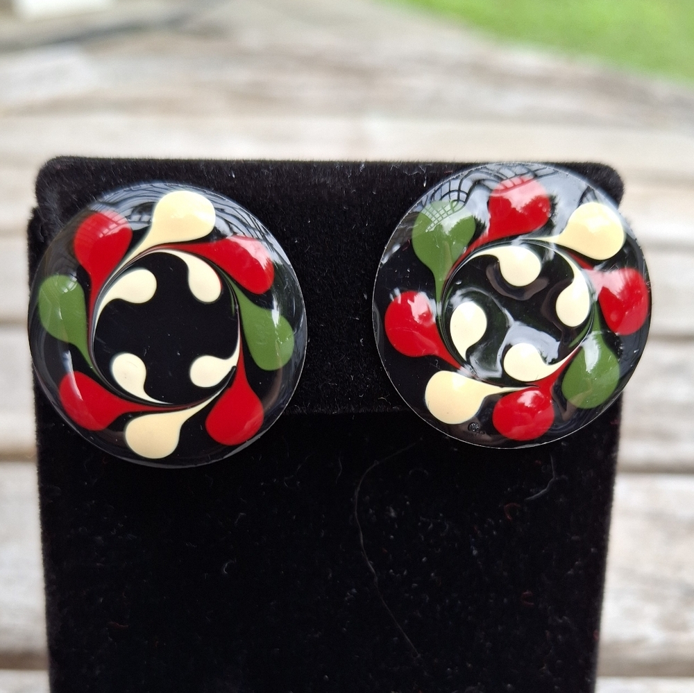 4/$20 Folk Style Hand Painted Style Red, White and Green Pierced Earrings
